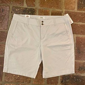 NWT!~Mountain Khakis Classic Fit Shorts! Sz 14
